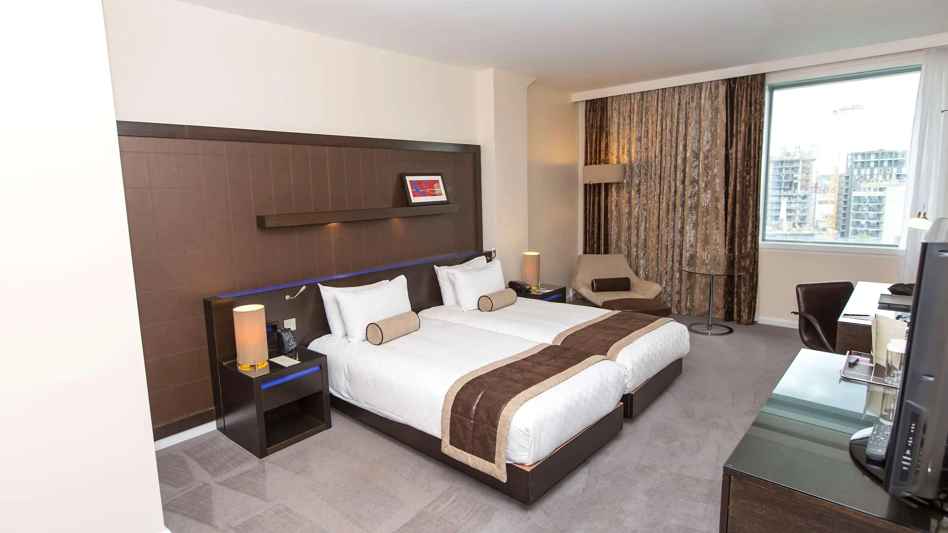 Hilton London Canary Wharf